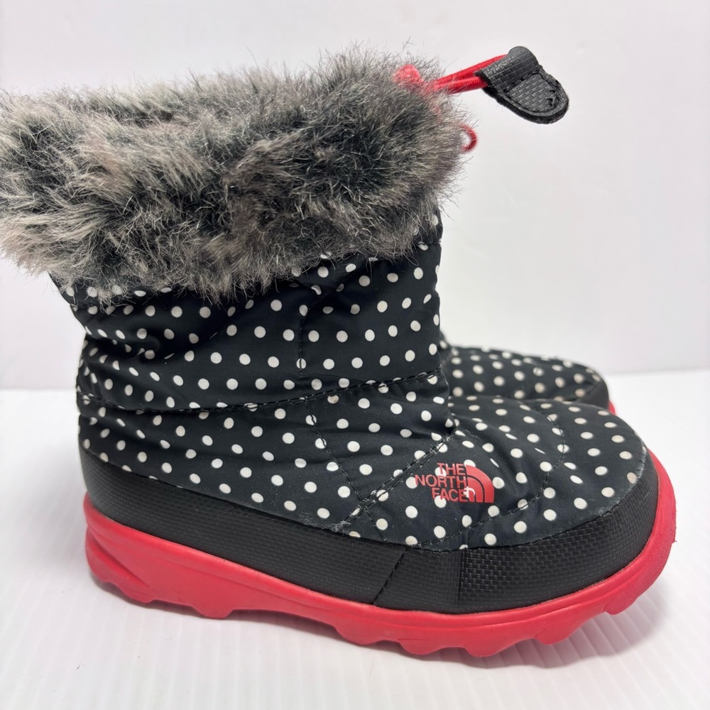 THE NORTH‎ FACE Nuptse Polka Dot Faux Fur Trim Goose Down Pullon Boots Girls 9